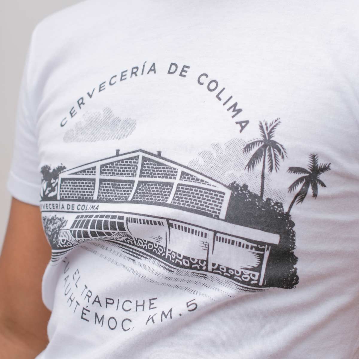 PLAYERA FACHADA PLANTA (BLANCA)